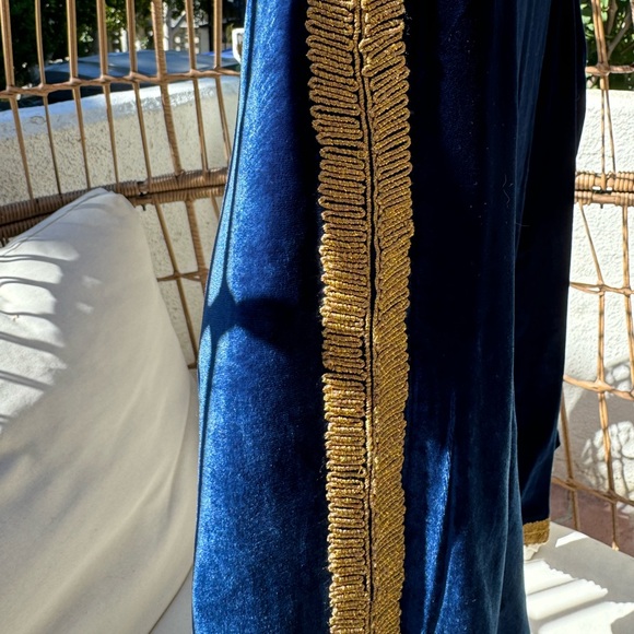 Chasing unicorns Velvet jacket - Picture 2 of 4